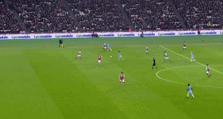 NBA球员数据榜：字母哥助攻领跑,