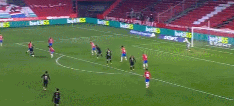 罗马诺：有关谁是GOAT的讨论很有趣，但在那不勒斯马拉多纳是神